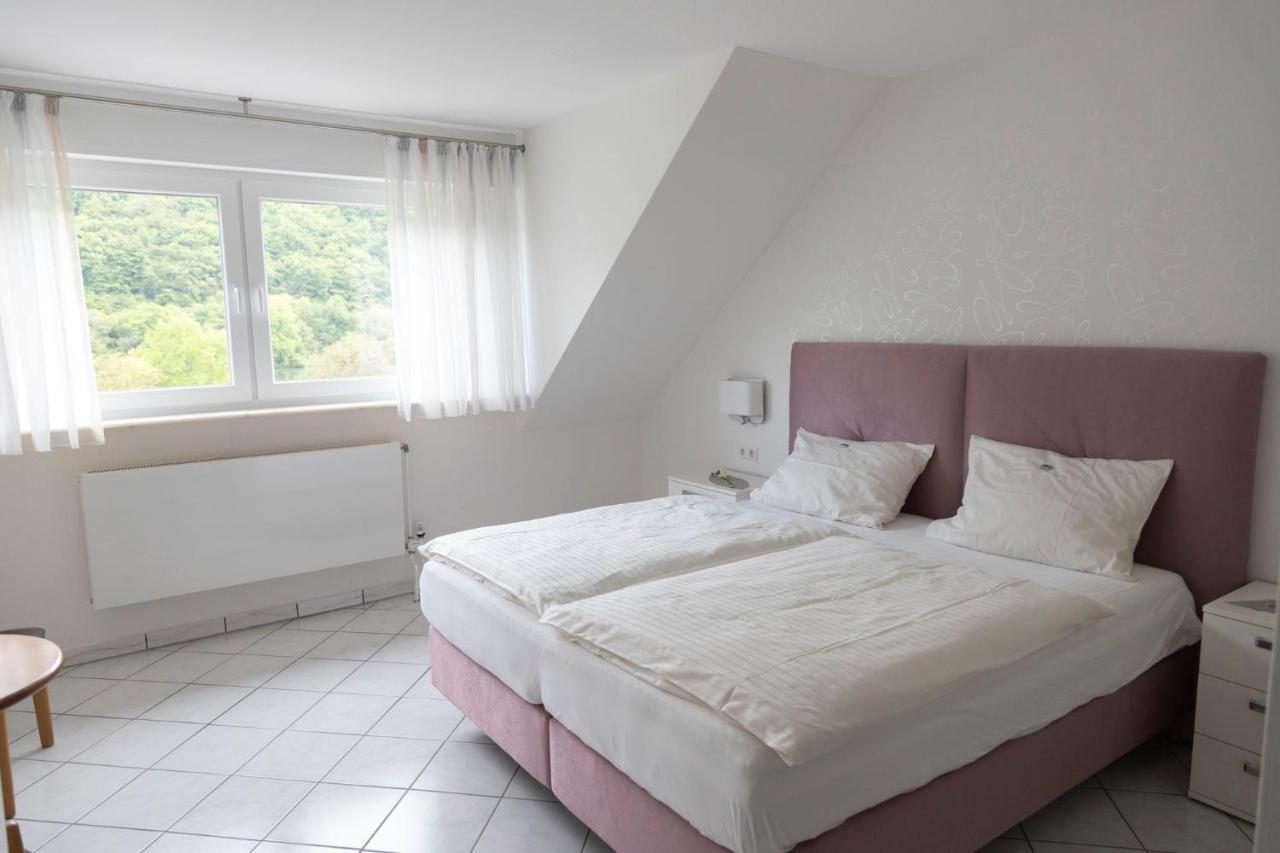 Weinhaus Henerichs Hotel Pommern Ngoại thất bức ảnh